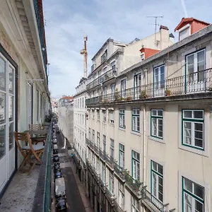 Bedroom In Shared House In Chiado - Historic Center Of Lisboa